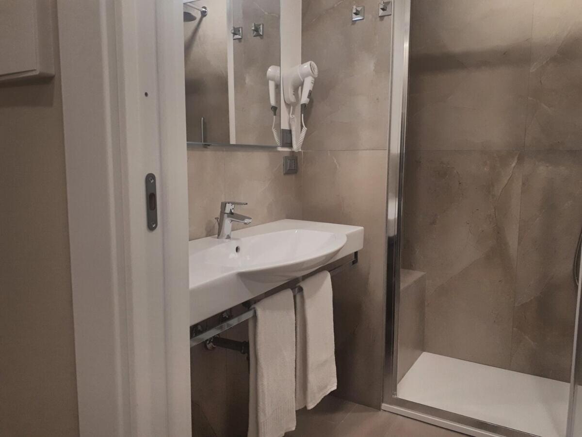 Smart Apartment Sei Chiese - Twa Μπολόνια Δωμάτιο φωτογραφία