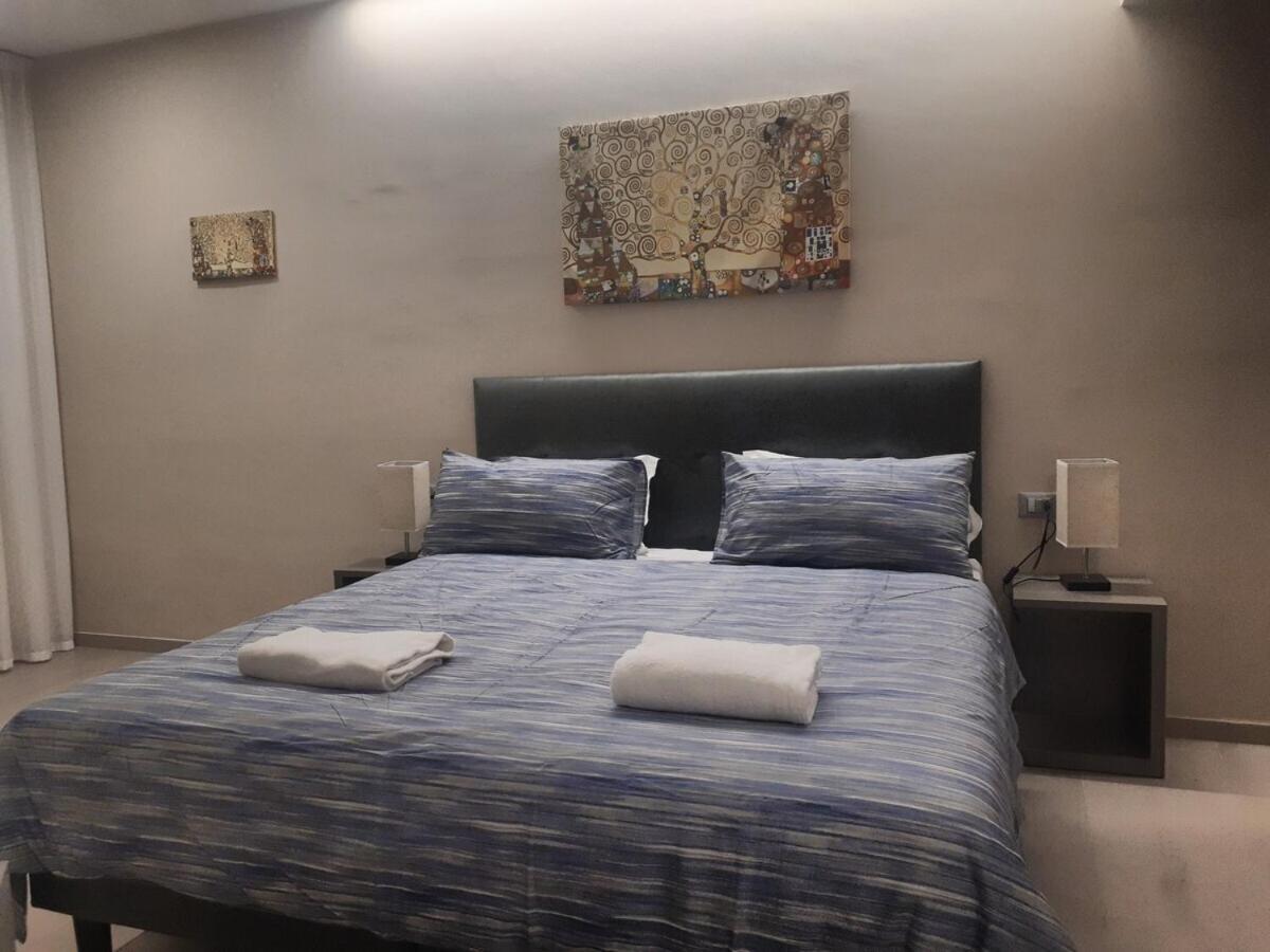 Smart Apartment Sei Chiese - Twa Μπολόνια Δωμάτιο φωτογραφία